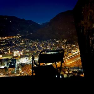 Zeit vergeht (feat. tän)