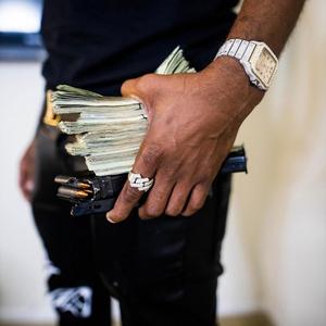 WHO DONT GRIND (feat. T.boozer) (Explicit)