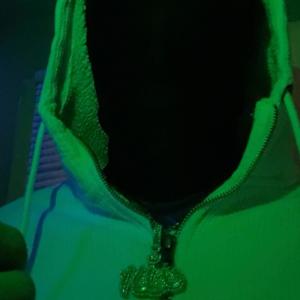 10 Different 10 Millis (feat. HeyyJo) (Explicit)