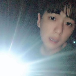 还是迈不过情关 (Live)