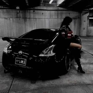 Looks & Fame⛧ (feat. pr6mises) [Explicit]