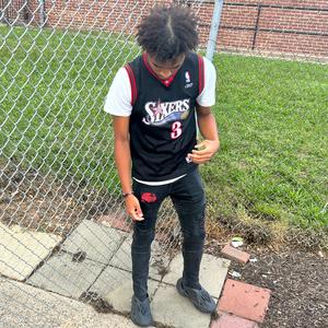 Vneck (Explicit)