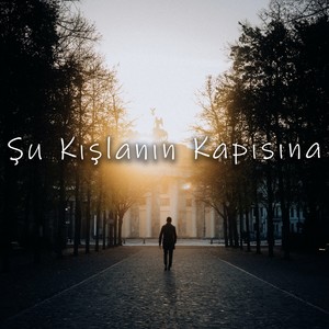 Şu Kışlanın Kapısına