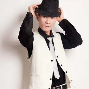 爱你是件很伟大的事