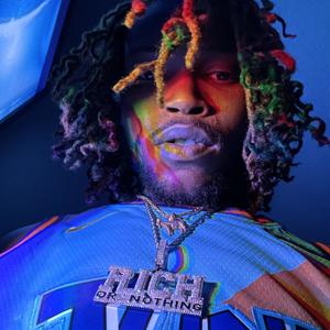 Fresh Out (Explicit)