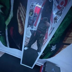 in da club (feat. BLXXDYSAGE) (Explicit)