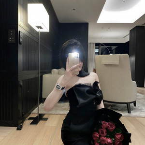 青春如同奔流的江河