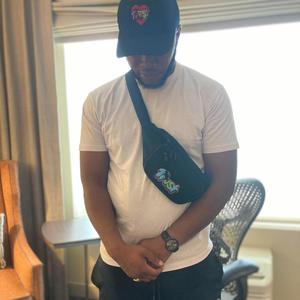 Young Choc Poppin'(feat. Anthony McCarver) (Explicit)