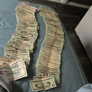 Old Money (Explicit)