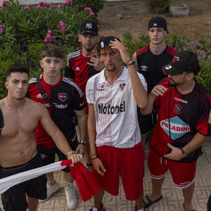 BAJO DEL CIELO (Explicit)