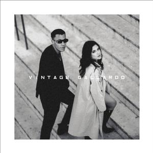 VINTAGE GALLARDO (feat. Sara) [Explicit]