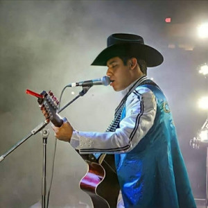 Rey De Corazones (Con Bajo 2012)