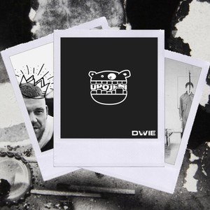 Dwie (Explicit)