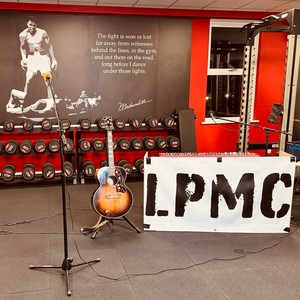 Murphy (Live Acoustic)