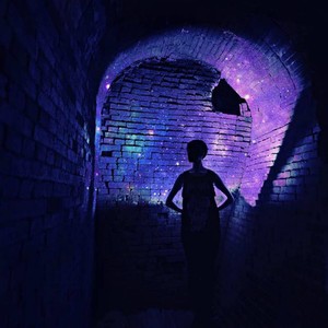 Movin'On(Feat. AZitiZ)