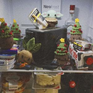 Klubówki (feat. Hellpy, Kita & Hike Squad) (Explicit)