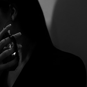 Domel - zapach perfum (Explicit)