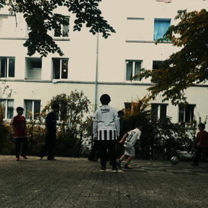 Apartment oder Hochhaus (Explicit)