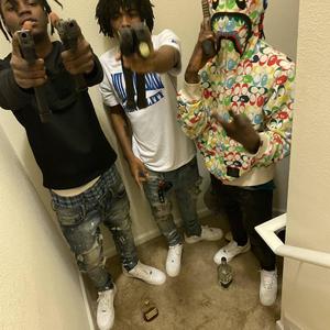 Kreepin (feat. ZZ) (Explicit)