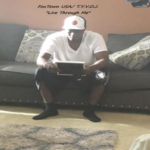 LiVe ThrOuGh Me (feat. CW) (Explicit)