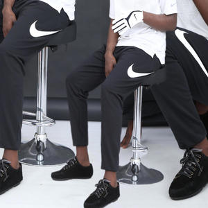 Tsaka Rsa _O waka (feat. Venom & Star Kat)