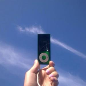 it shows (feat. Evan Jolley) (Explicit)