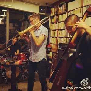 Bass Solo (Live)