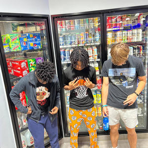 #1300 freestyle (feat. Nvrluv) (Explicit)