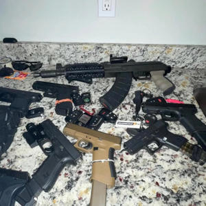 Drop em (feat. ATM Quay) (Explicit)