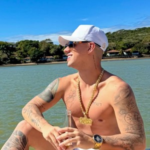 PERERECA ASSANHADA VAI TOMAR PIROCADA (Explicit)