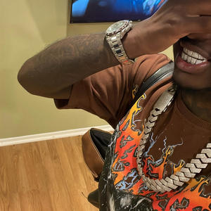 A woman & a broken heart (Explicit)