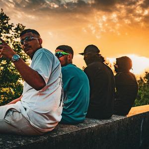 Dans La Zone (feat. Douba, PtitMowgli & 2V) (Explicit)