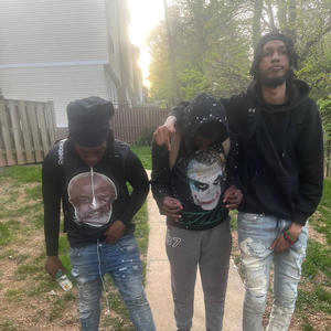 8 Minute Step (feat. GhostFace) (Explicit)