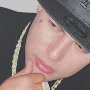 What do you want of me (feat. Hunitss) (Explicit)