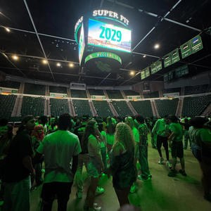 Welcome To Unt (feat. B.SHAW) (Explicit)