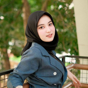 Aap ki Nazron ne samjha