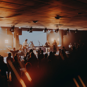 Nigdy (Live at CCH Winnica)