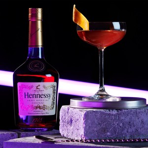 Hennessy & Feelings(feat. CRISS) (Explicit)