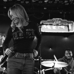 Flowers And Graves (Live at The Mint)