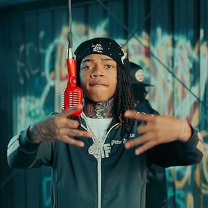 Red Light (feat. Chuckyy) (Freestyle) (Explicit)