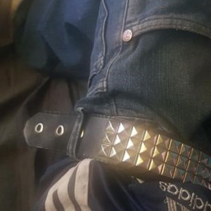 creo que me agarra frio (sl4yyer!) (Explicit)