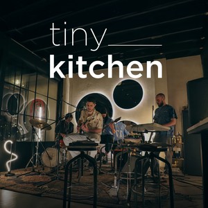 Bazar en Sudáfrica - tiny kitchen (Live)