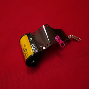 피어싱 (Piercing) (刺入)