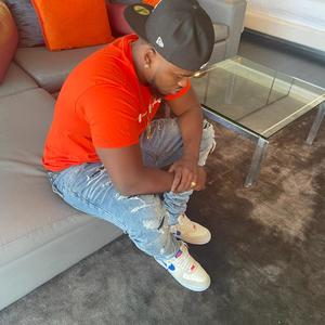 Woke Up Flexin (Explicit)