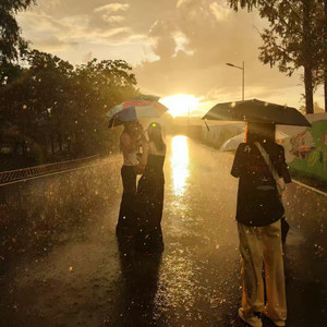 我的歌声里(世界之大为何我们相遇)