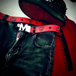 Dsquared2 Shirt! (Explicit)