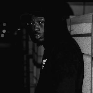 LE BADGE (feat. BatBat) (Explicit)