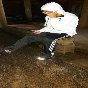 Red Bull Que Te Da Asas(feat. Mc Rodrigo Da Cn, Mc Nandinho & Mc Gw) (Explicit)