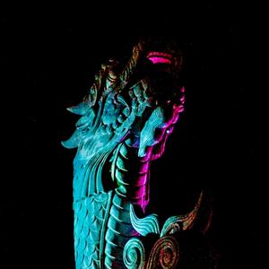 Dragones(feat. Invenit) (Explicit)