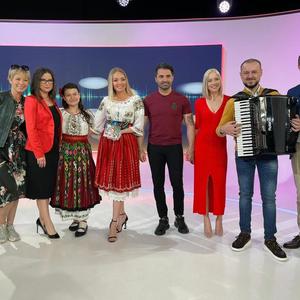 Petrecerea Fetelor(feat. Maria Constantin)